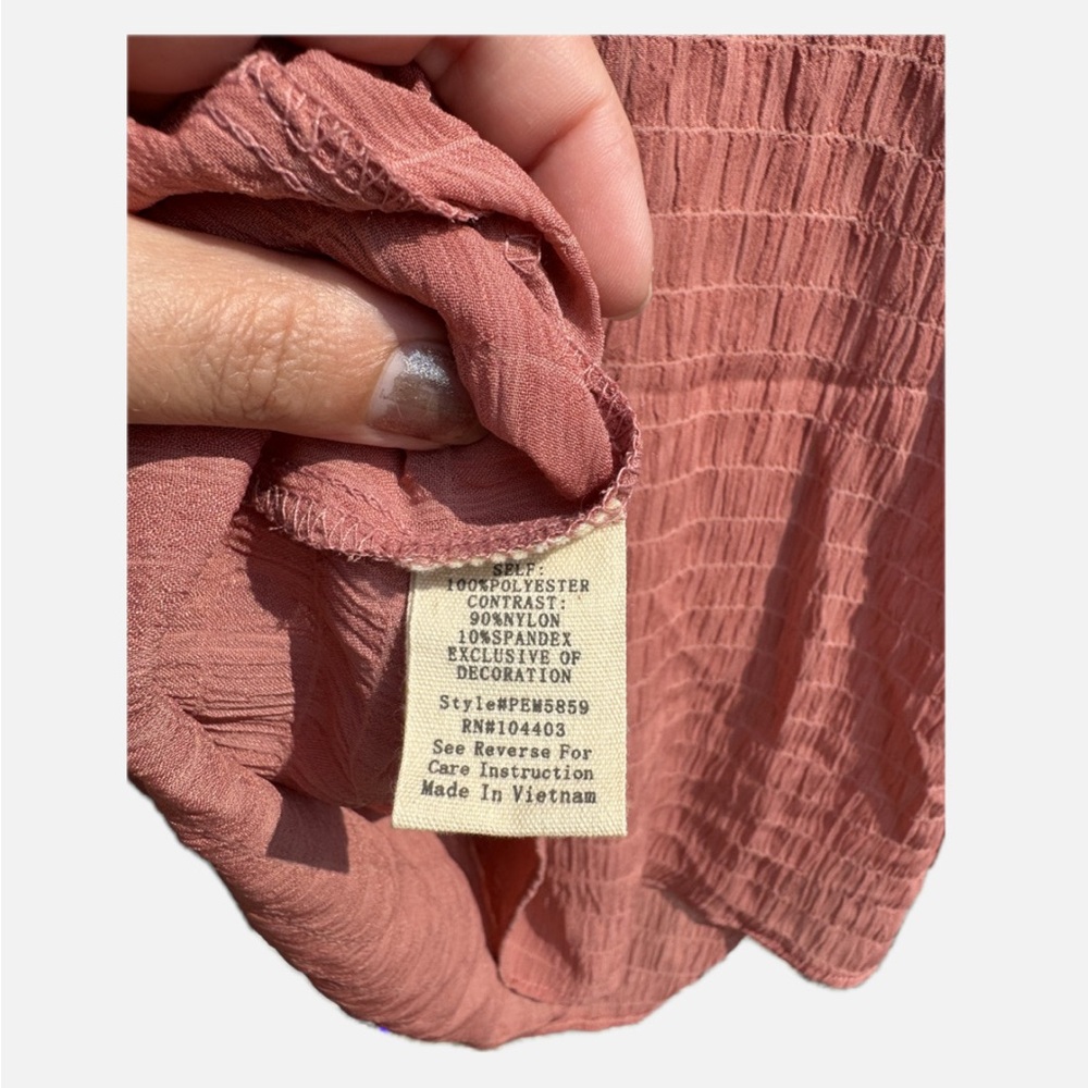 Pink Flutter Sleeve Ruffled Blouse - Picture 3 of 3
